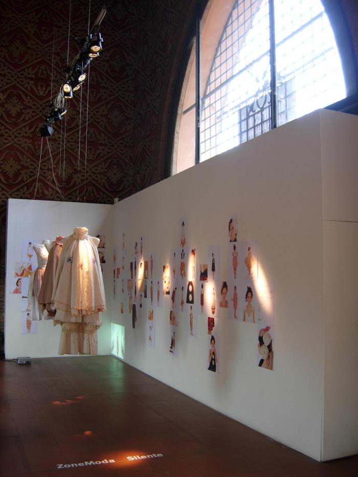 Cucire_in_cucina_001