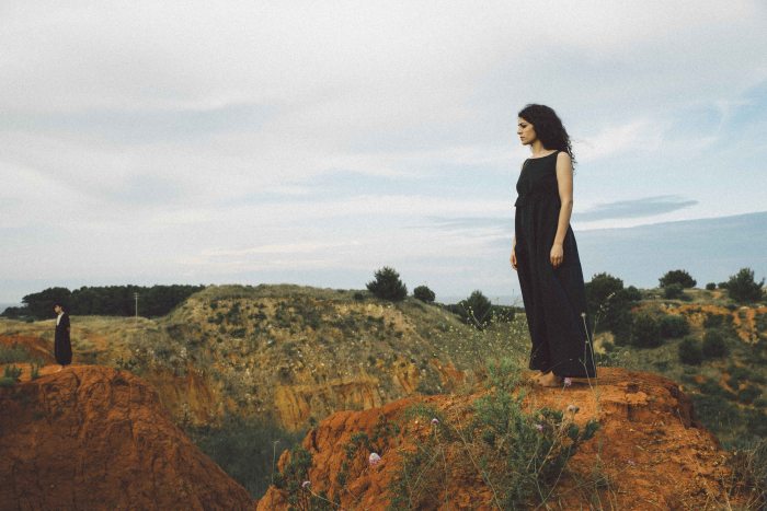 silente-rossa-come-la-terra-2