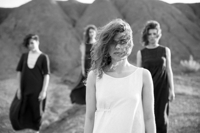 silente-rossa-come-la-terra-8